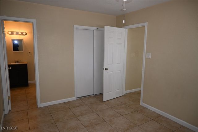 320 North 16th Street 1, Las Vegas, NV 89101