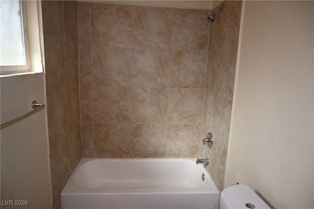 320 North 16th Street 1, Las Vegas, NV 89101