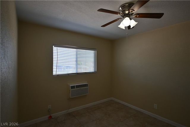 320 North 16th Street 1, Las Vegas, NV 89101