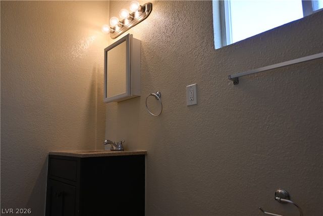 320 North 16th Street 1, Las Vegas, NV 89101