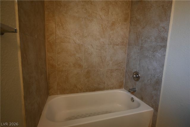 320 North 16th Street 1, Las Vegas, NV 89101