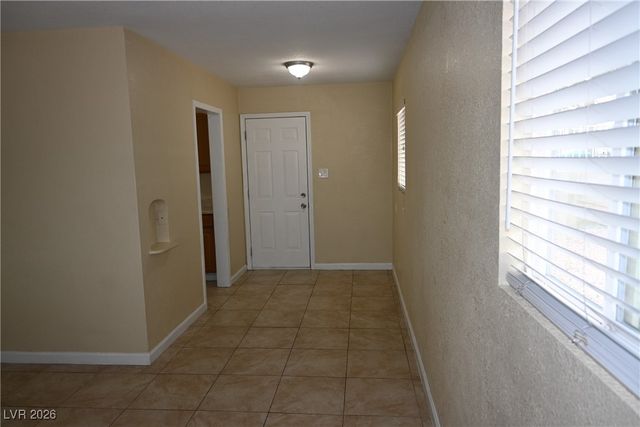 320 North 16th Street 1, Las Vegas, NV 89101