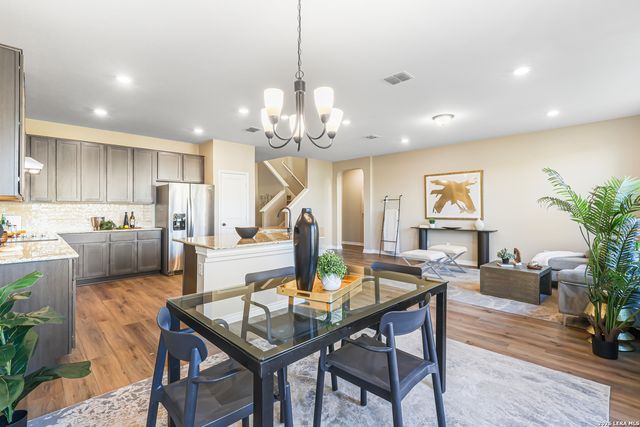 8010 Kingfisher, San Antonio, TX 78253