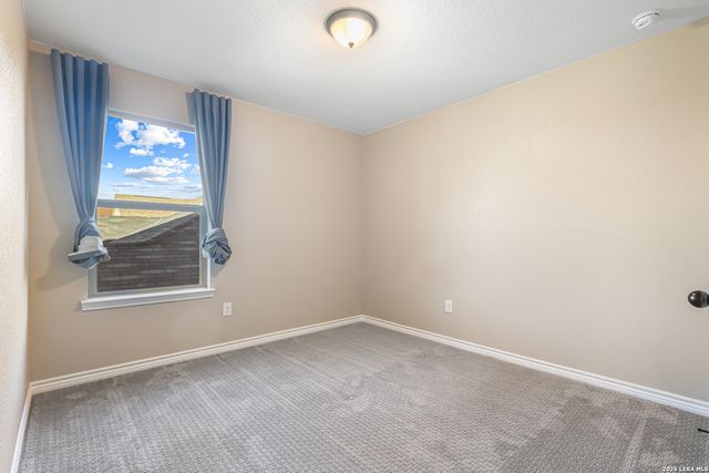 8010 Kingfisher, San Antonio, TX 78253