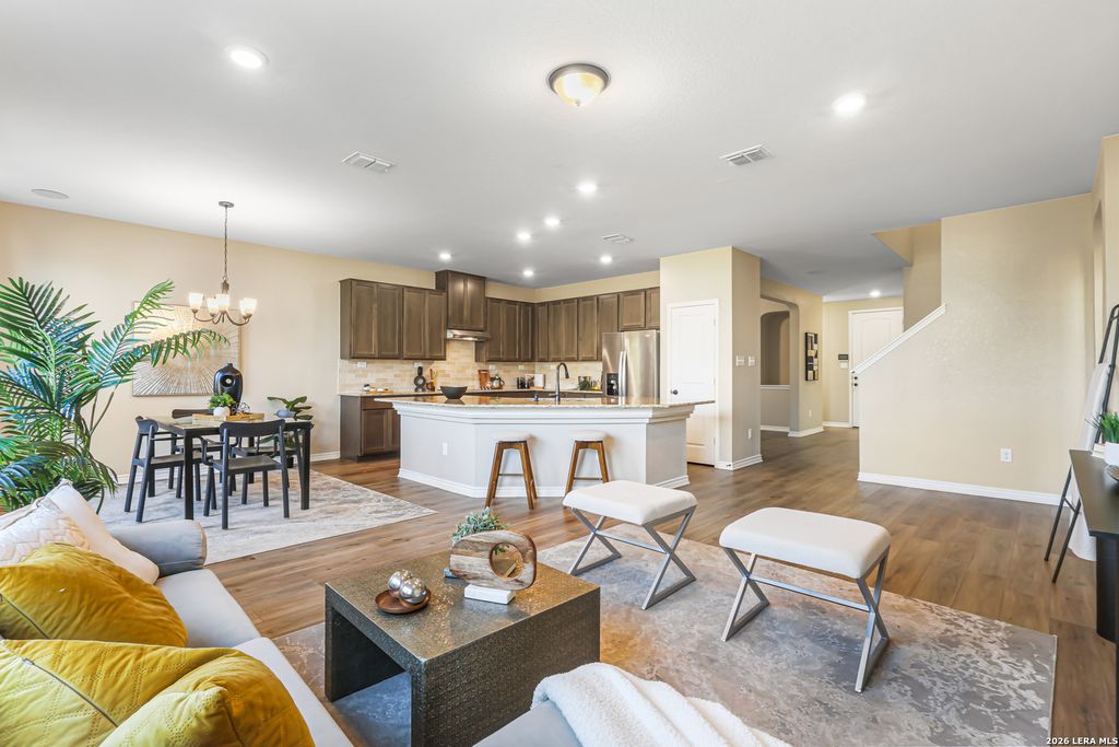 8010 Kingfisher, San Antonio, TX 78253