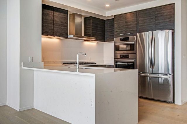 301 West Ave 1009, Austin, TX 78701