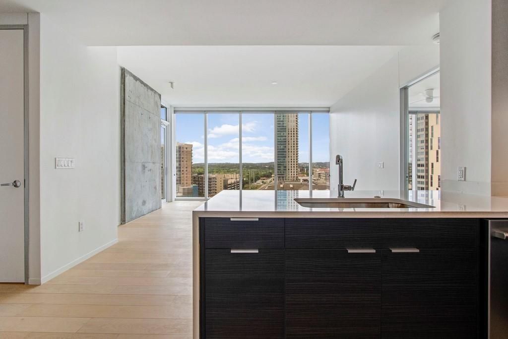 301 West Ave 1009, Austin, TX 78701