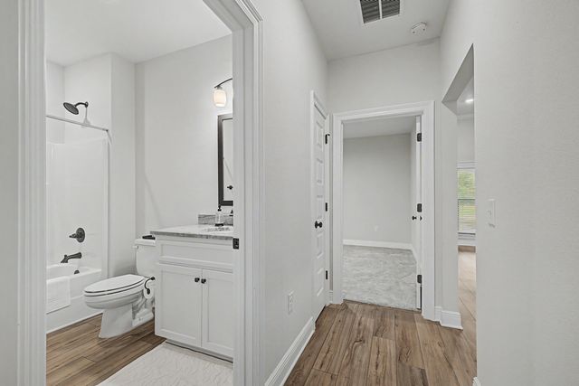 4144 Grassy Run Street, Milton, FL 32583