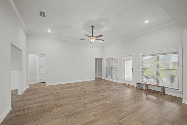 4144 Grassy Run Street, Milton, FL 32583