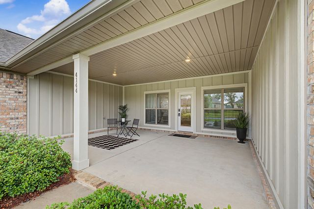 4144 Grassy Run Street, Milton, FL 32583