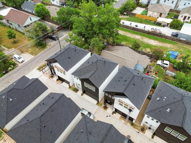 867 Mansfield Street F, Houston, TX 77091