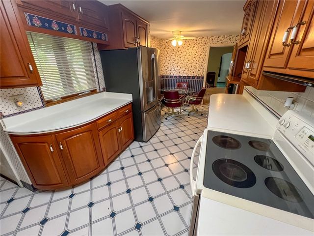 605 S Center St., Emlenton Boro, PA 16373