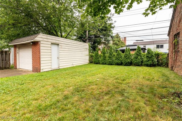 3797 Bushnell Road, University Heights, OH 44118