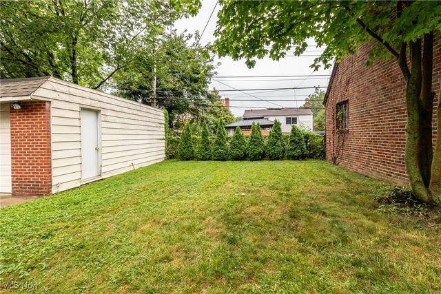 3797 Bushnell Road, University Heights, OH 44118