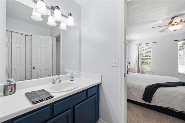 1816 Crescent Hill Drive NW, Acworth, GA 30102