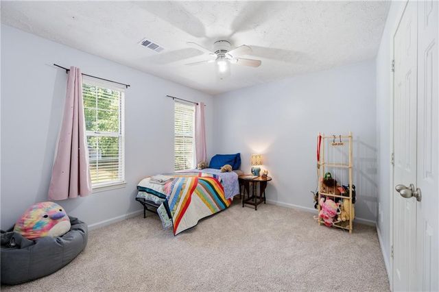 1816 Crescent Hill Drive NW, Acworth, GA 30102