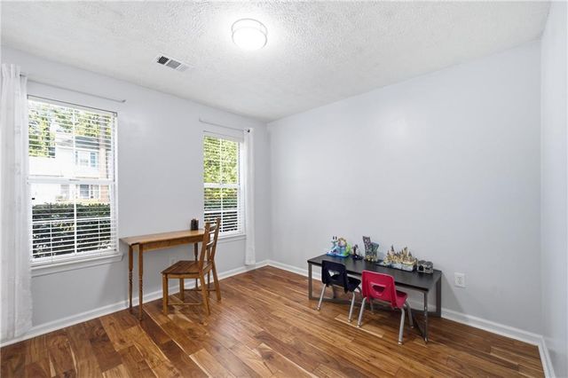1816 Crescent Hill Drive NW, Acworth, GA 30102