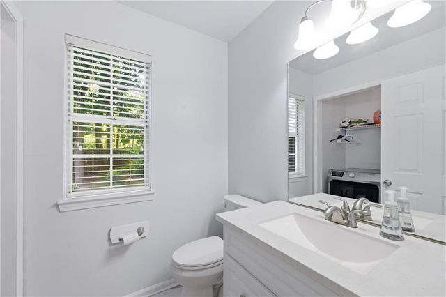1816 Crescent Hill Drive NW, Acworth, GA 30102