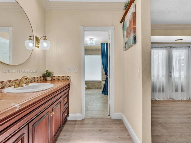 15045 SW 138th Pl, Miami, FL 33186