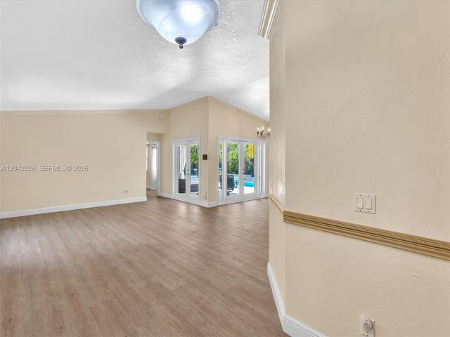 15045 SW 138th Pl, Miami, FL 33186