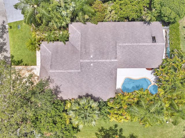 15045 SW 138th Pl, Miami, FL 33186