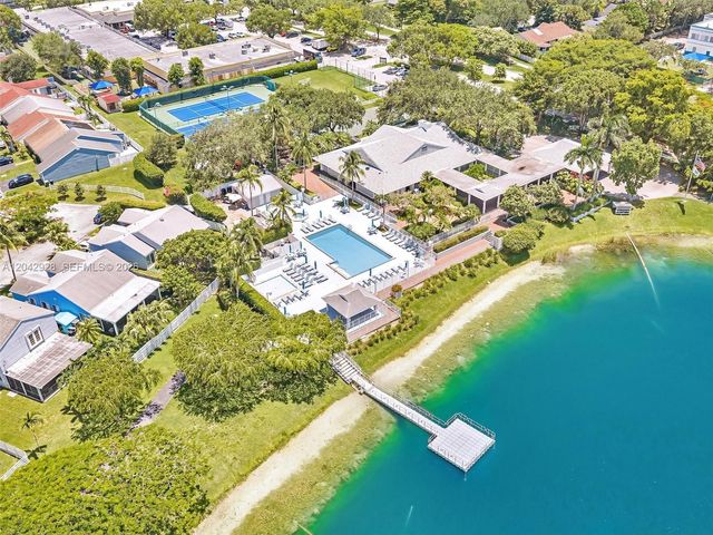 15045 SW 138th Pl, Miami, FL 33186