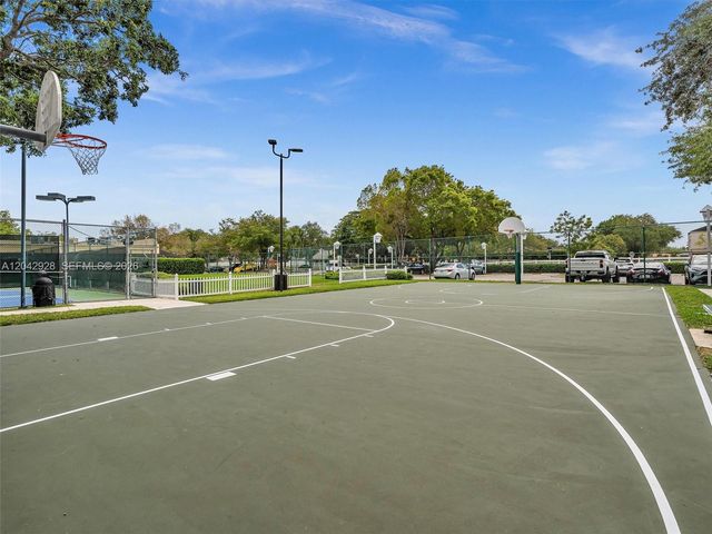 15045 SW 138th Pl, Miami, FL 33186