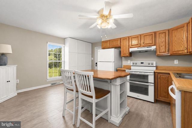 1322 HOLT CT, Eldersburg, MD 21784