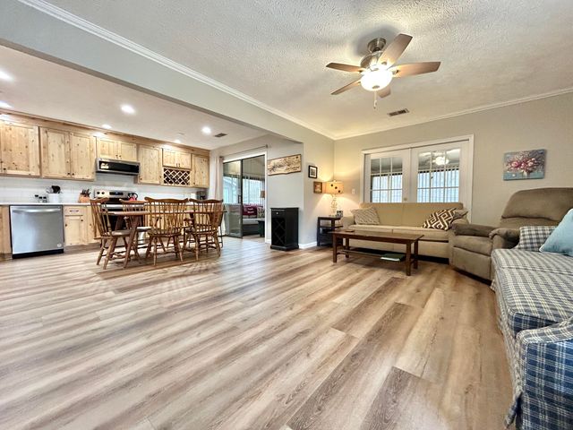 86-3 Woodson Bend Resort, Bronston, KY 42518