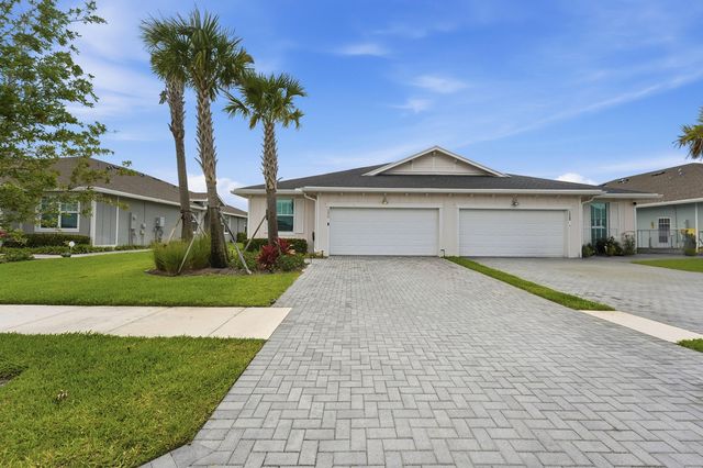 1372 Haywagon Trail, Loxahatchee, FL 33470