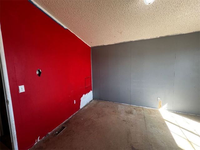 3868 W W Abrigo DR Drive, Golden Valley, AZ 86413