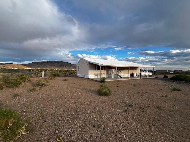 3868 W W Abrigo DR Drive, Golden Valley, AZ 86413