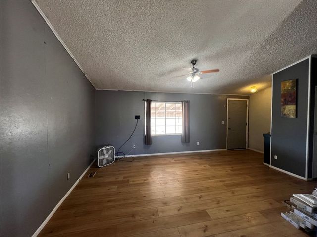 3868 W W Abrigo DR Drive, Golden Valley, AZ 86413