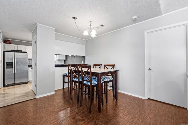 6 Cheyenne Cove, Little Rock, AR 72211