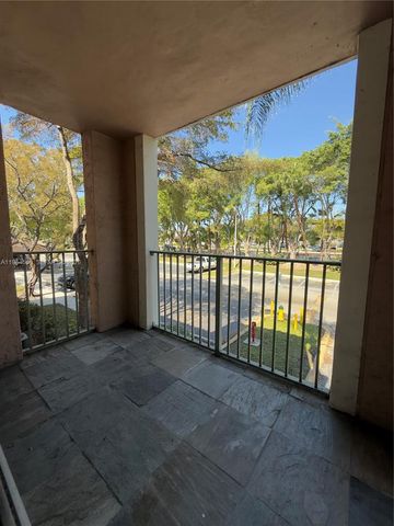 12172 Saint Andrews Pl 209, Miramar, FL 33025