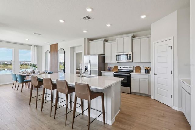 5332 CLOUDBERRY AVENUE, Lakeland, FL 33811