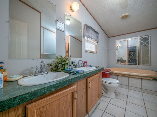 1602 Pickshein Road, Owingsville, KY 40360