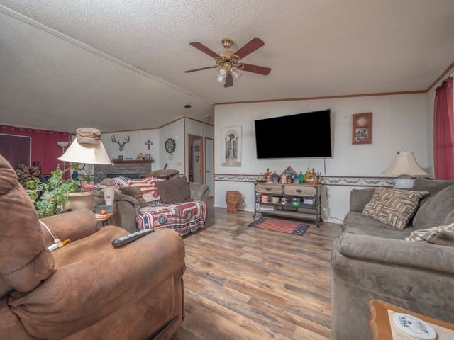 1602 Pickshein Road, Owingsville, KY 40360