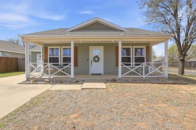 15501 Lilly Garden Lane, Oklahoma City, OK 73170