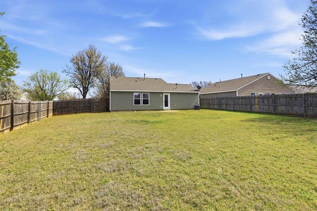 15501 Lilly Garden Lane, Oklahoma City, OK 73170