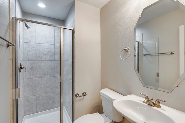 10205 Broadmoor Lane, Rowlett, TX 75089