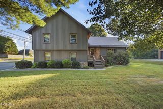 3301 Pine Timbers Drive, Johnson City, TN 37604