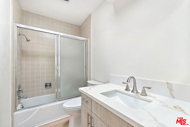 8900 Alto Cedro Drive, Beverly Hills, CA 90210