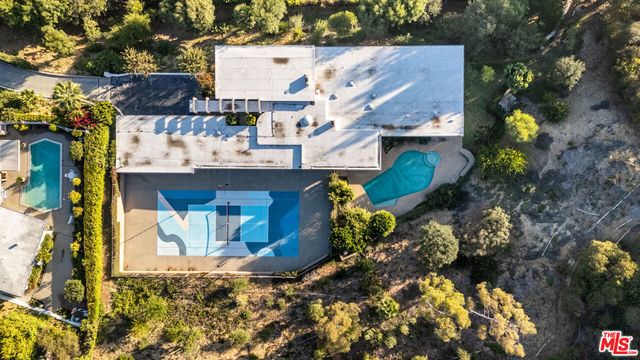 8900 Alto Cedro Drive, Beverly Hills, CA 90210