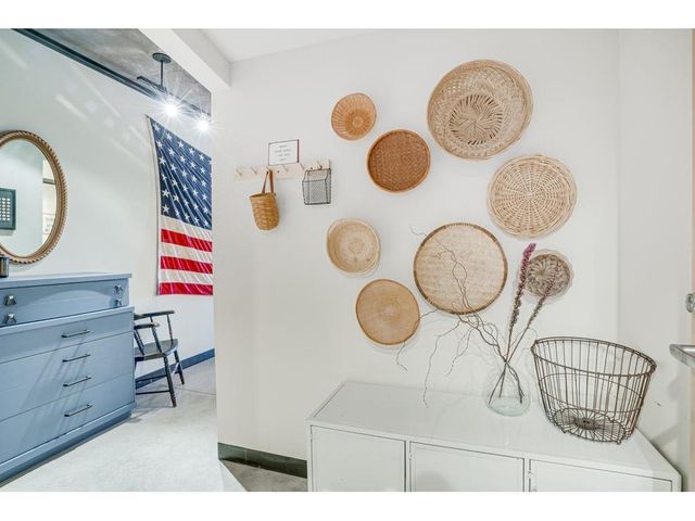 730 4th Street N 507, Minneapolis, MN 55401