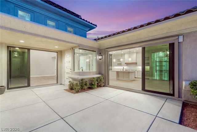 2575 Turtle Head Peak Drive, Las Vegas, NV 89135