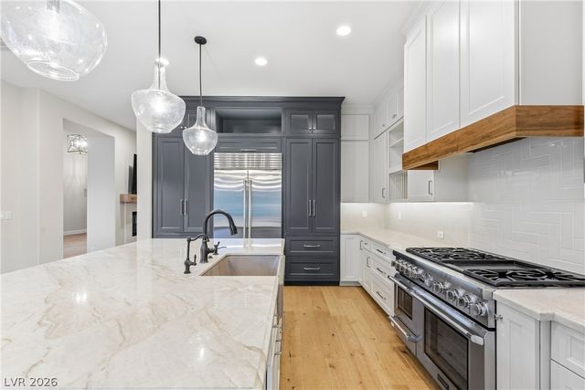 2575 Turtle Head Peak Drive, Las Vegas, NV 89135
