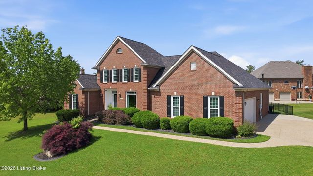 7915 Hall Farm Dr, Louisville, KY 40291