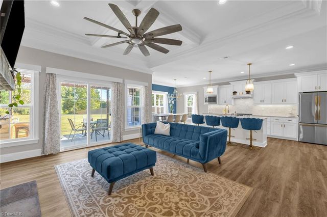 8442 Fairgrove Church Road, Browns Summit, NC 27214