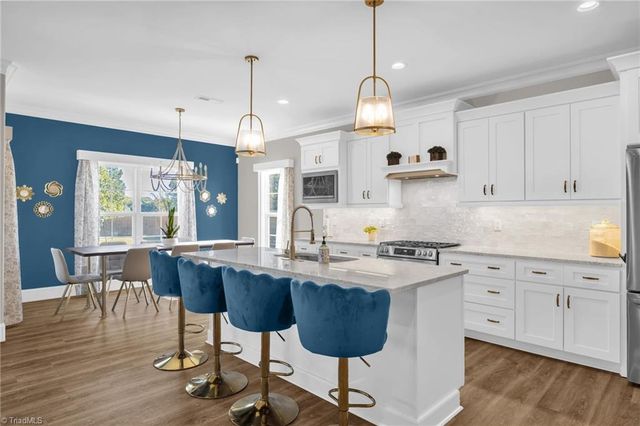 8442 Fairgrove Church Road, Browns Summit, NC 27214